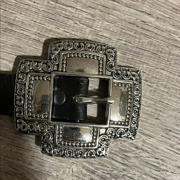 Roper Black and Silver Women's Belt - Picture 2 of 5